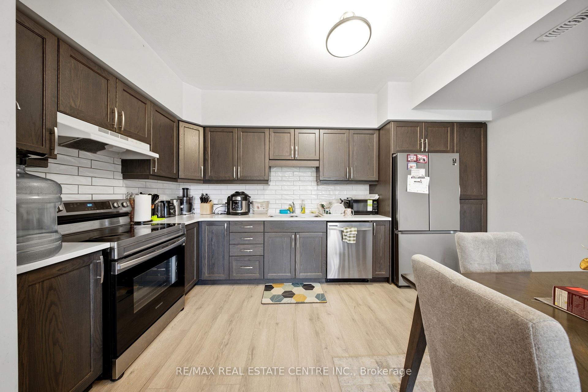 Photo 12 of 57 Progress Crescent, Kitchener, Trussler — HOMEH