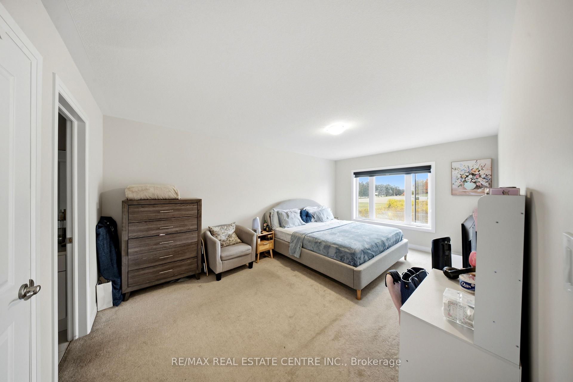 Photo 17 of 57 Progress Crescent, Kitchener, Trussler — HOMEH