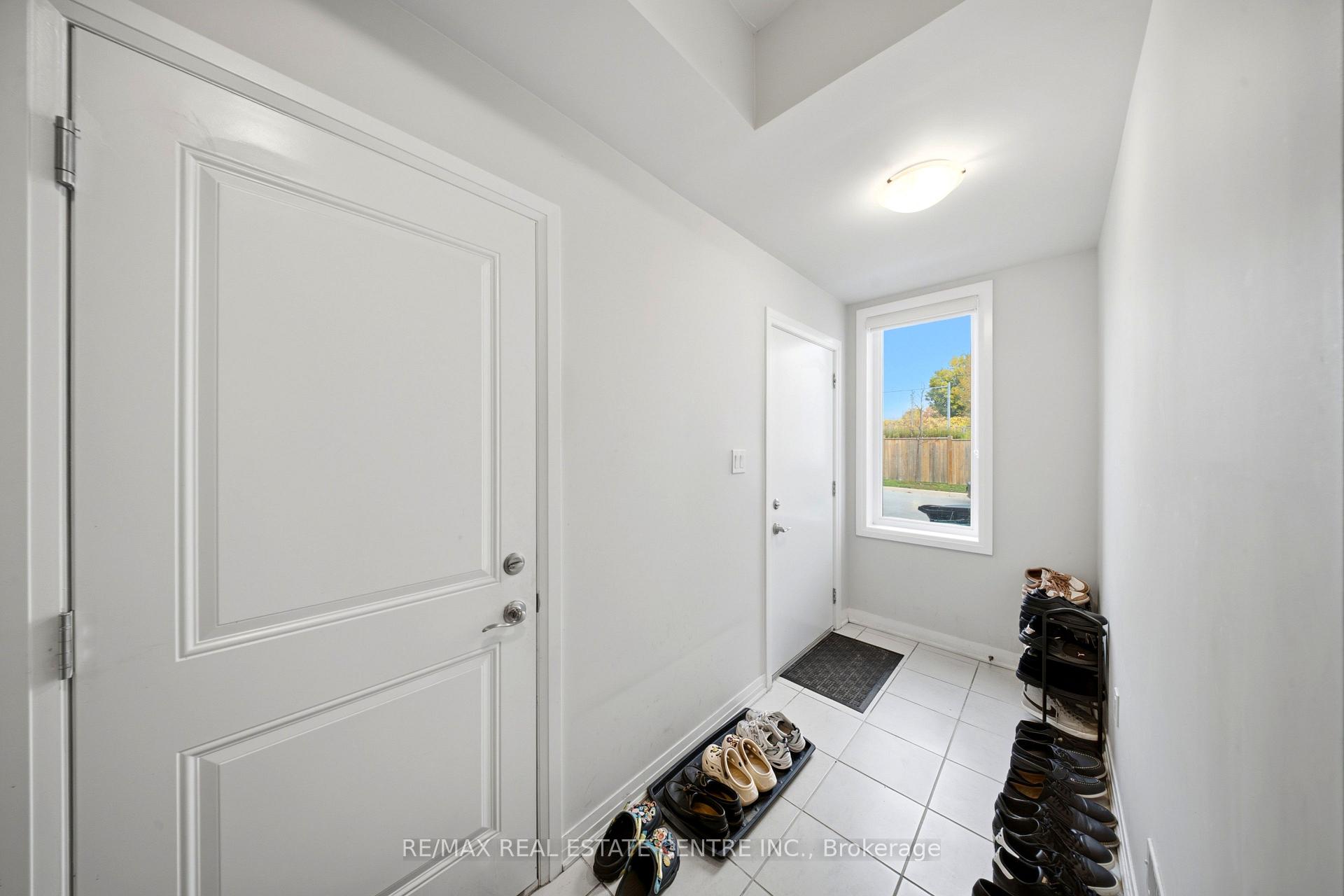 Photo 26 of 57 Progress Crescent, Kitchener, Trussler — HOMEH