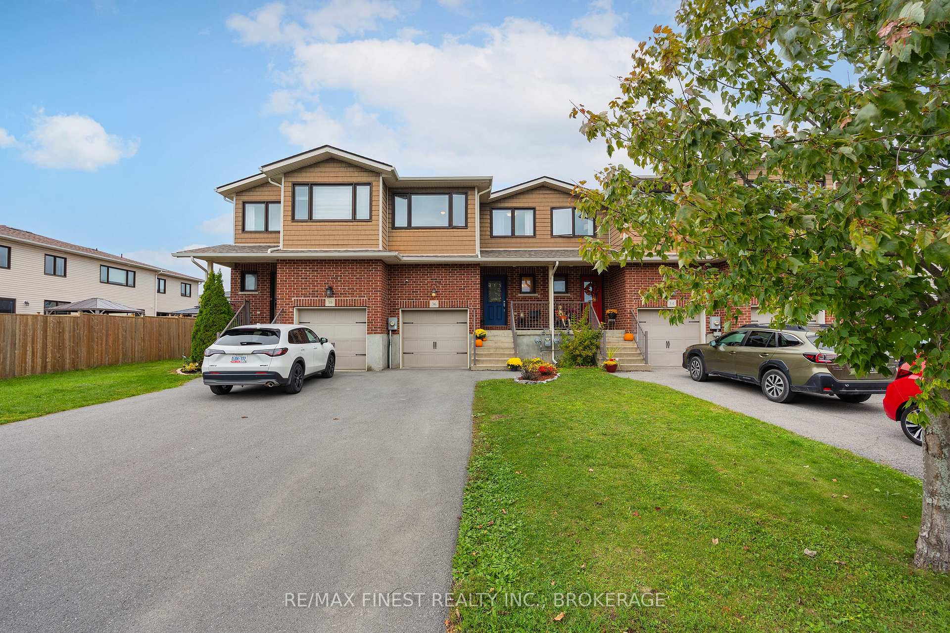 Photo 2 of 36 Amherst Drive, Loyalist, Amherstview — HOMEH