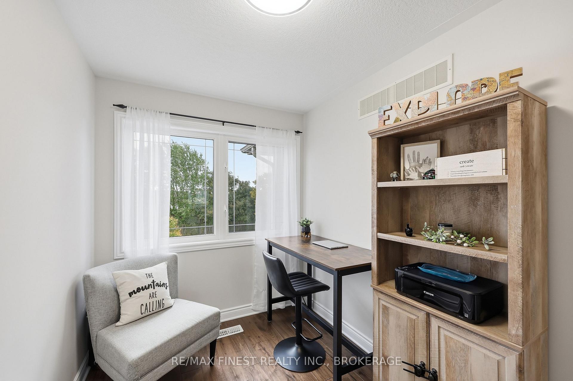 Photo 23 of 36 Amherst Drive, Loyalist, Amherstview — HOMEH