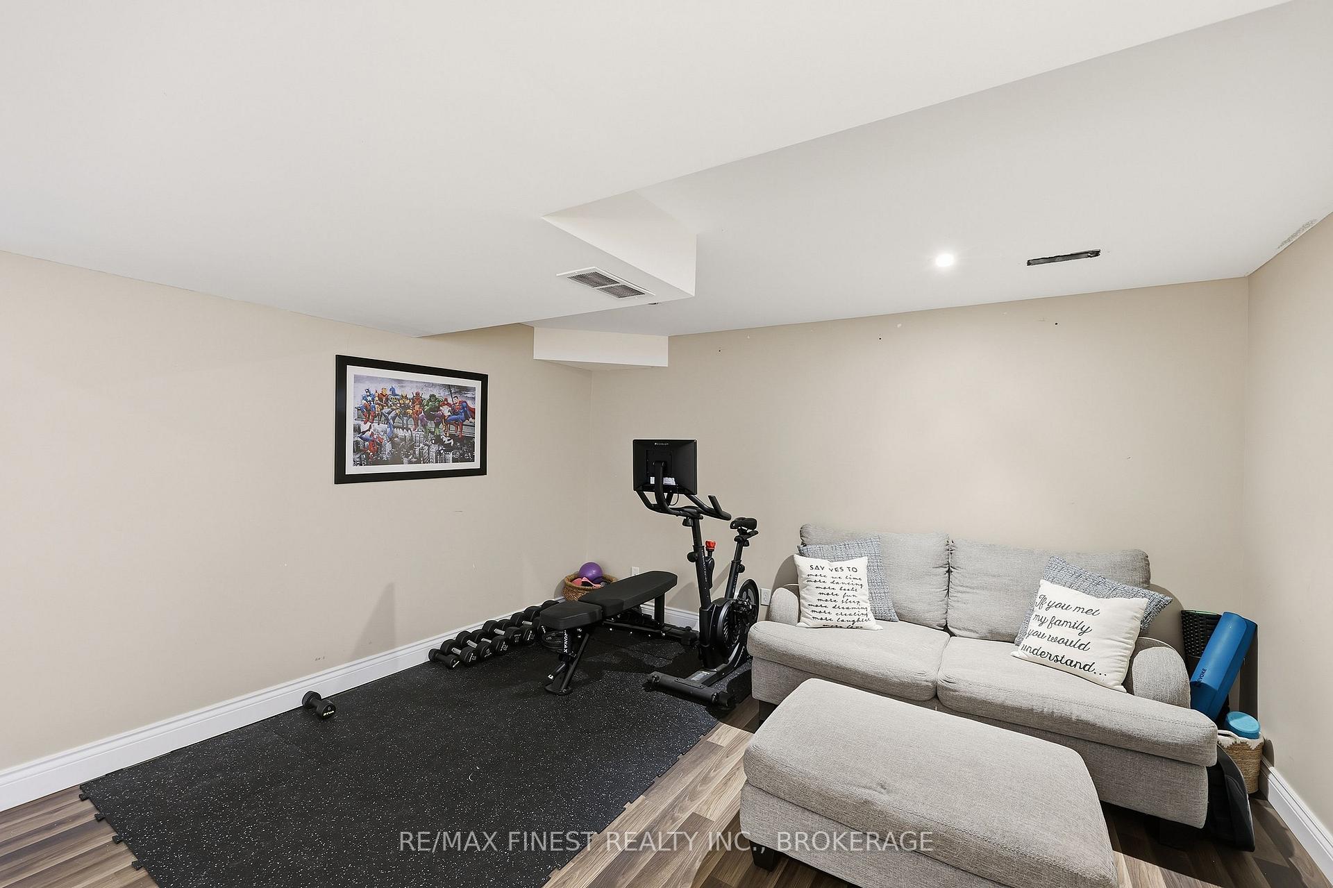 Photo 35 of 36 Amherst Drive, Loyalist, Amherstview — HOMEH