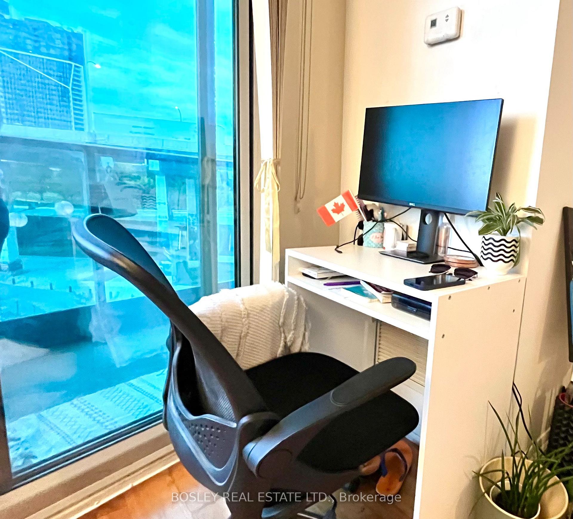 Photo 5 of Unit 618, 231 Fort York Boulevard, Toronto, Niagara — HOMEH