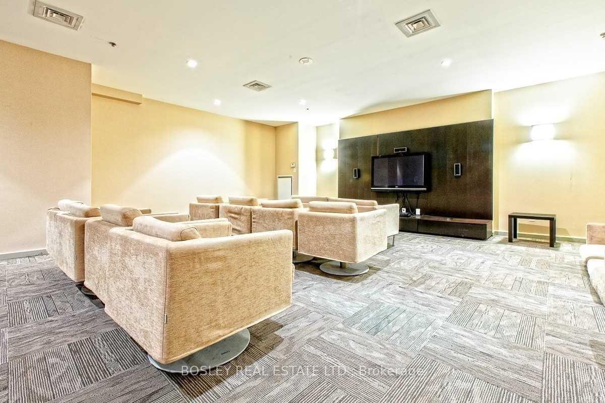 Photo 14 of Unit 618, 231 Fort York Boulevard, Toronto, Niagara — HOMEH