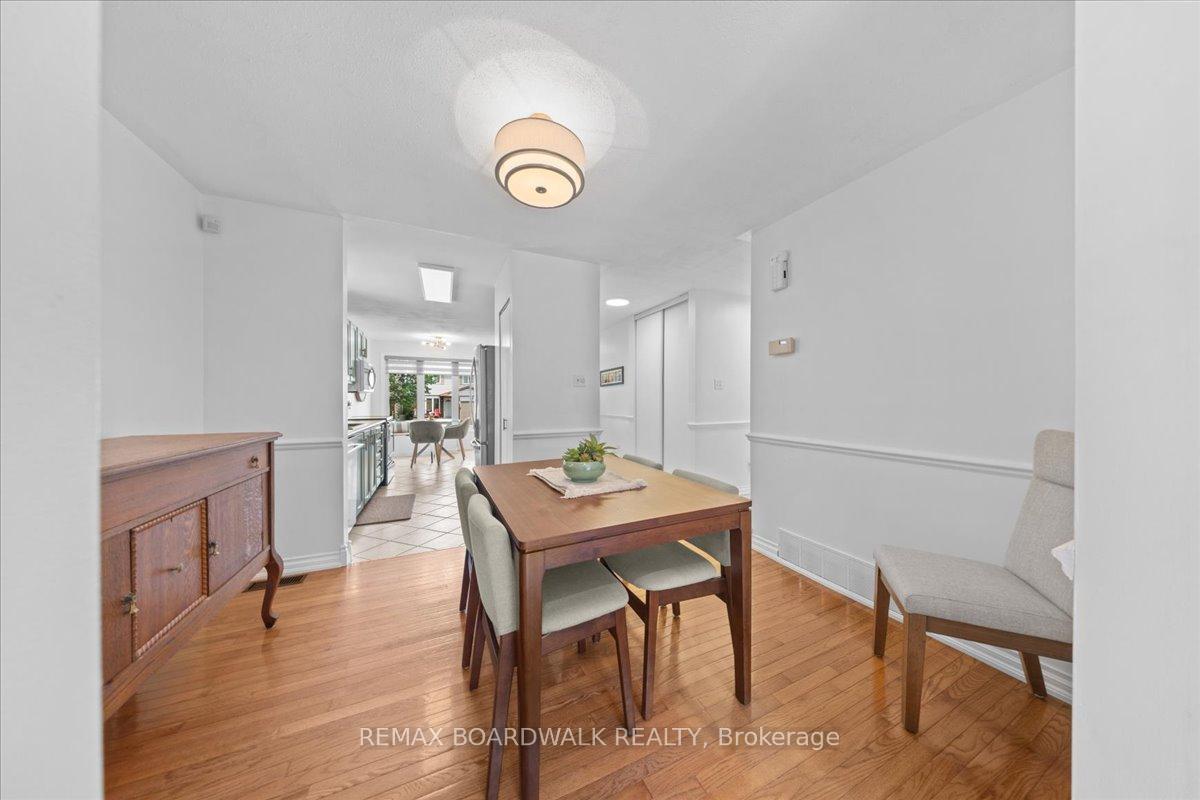 Photo 13 of 6584 Legault Street, Ottawa, Chateauneuf — HOMEH