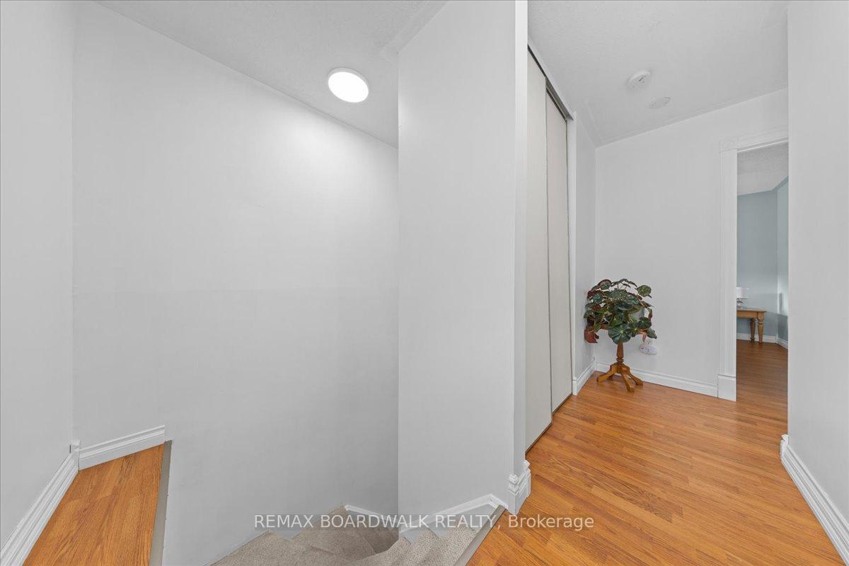 Photo 19 of 6584 Legault Street, Ottawa, Chateauneuf — HOMEH