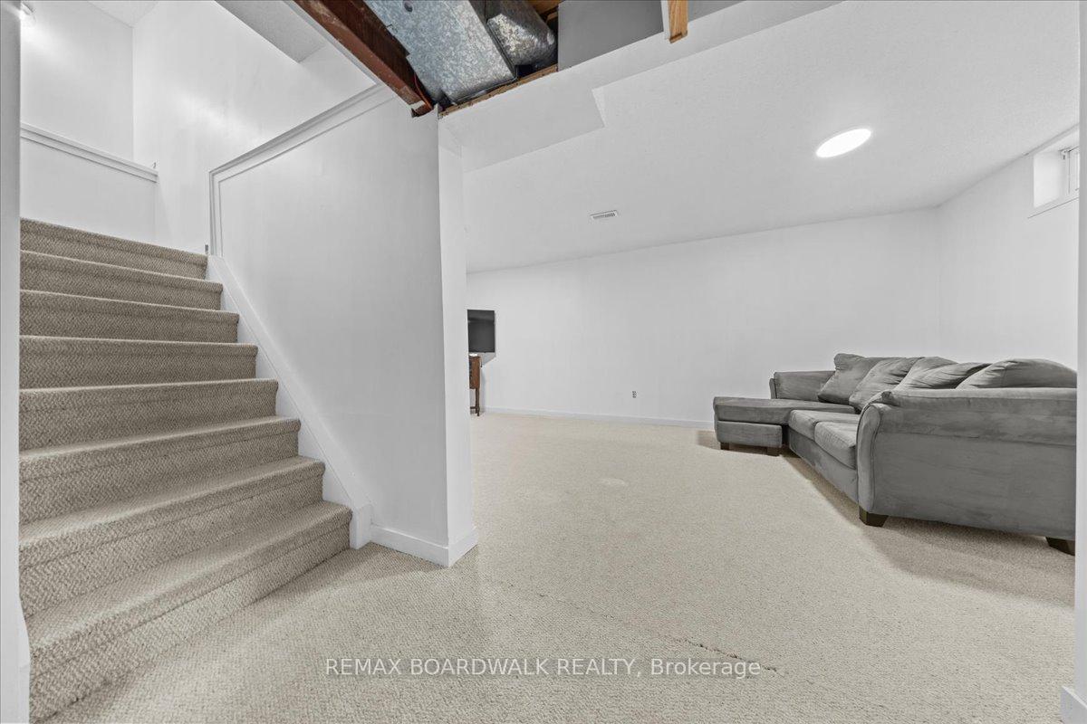 Photo 31 of 6584 Legault Street, Ottawa, Chateauneuf — HOMEH