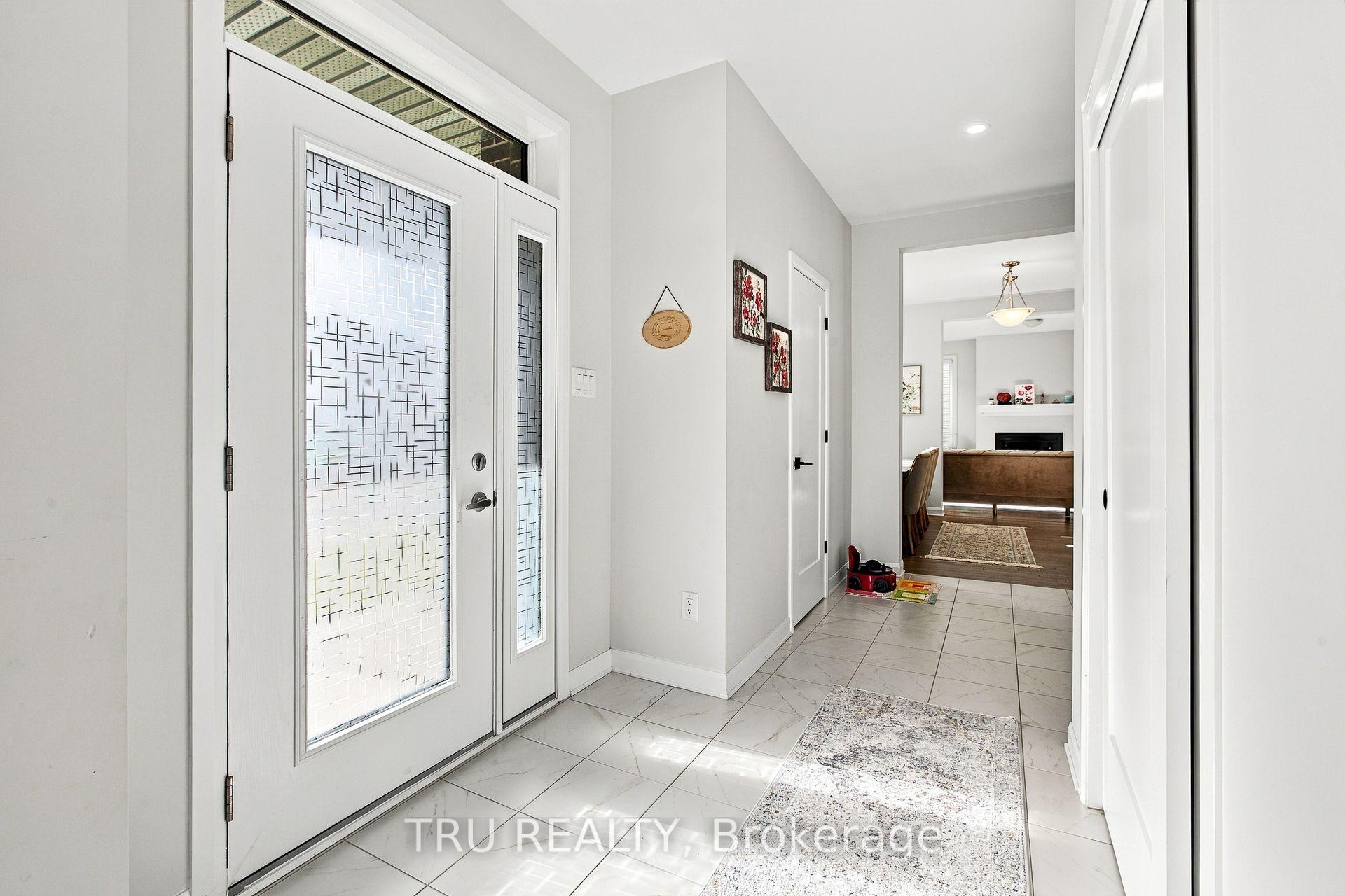Photo 4 of 624 Galarneau Way, Ottawa, Kanata - Morgan's Grant/South March — HOMEH
