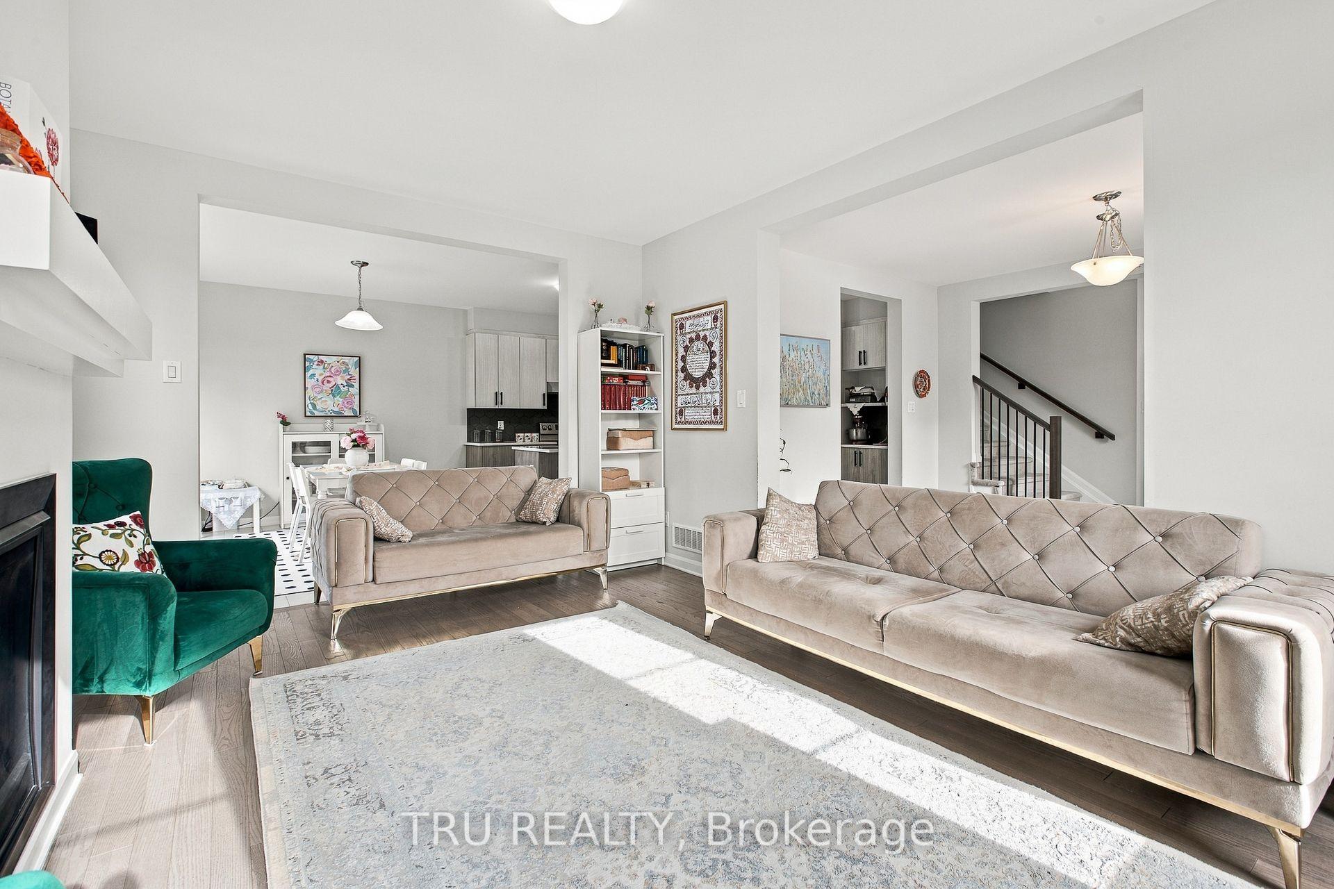 Photo 11 of 624 Galarneau Way, Ottawa, Kanata - Morgan's Grant/South March — HOMEH
