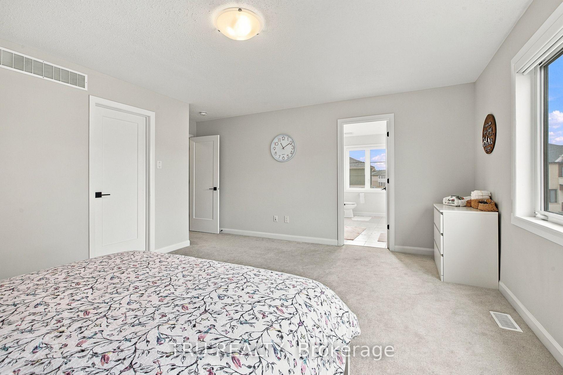 Photo 32 of 624 Galarneau Way, Ottawa, Kanata - Morgan's Grant/South March — HOMEH
