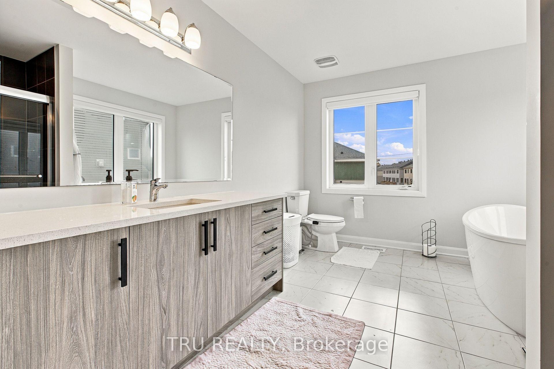 Photo 33 of 624 Galarneau Way, Ottawa, Kanata - Morgan's Grant/South March — HOMEH