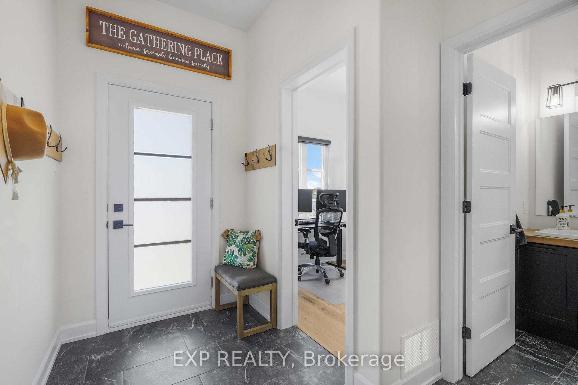 Photo 2 of 1200 Montblanc Crescent, Russell, Embrun — HOMEH