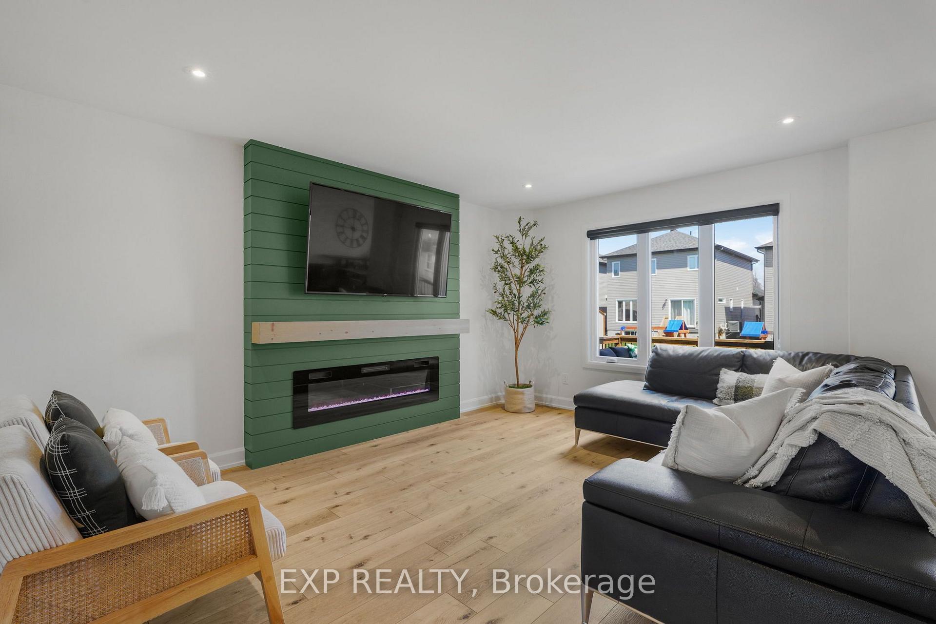 Photo 6 of 1200 Montblanc Crescent, Russell, Embrun — HOMEH