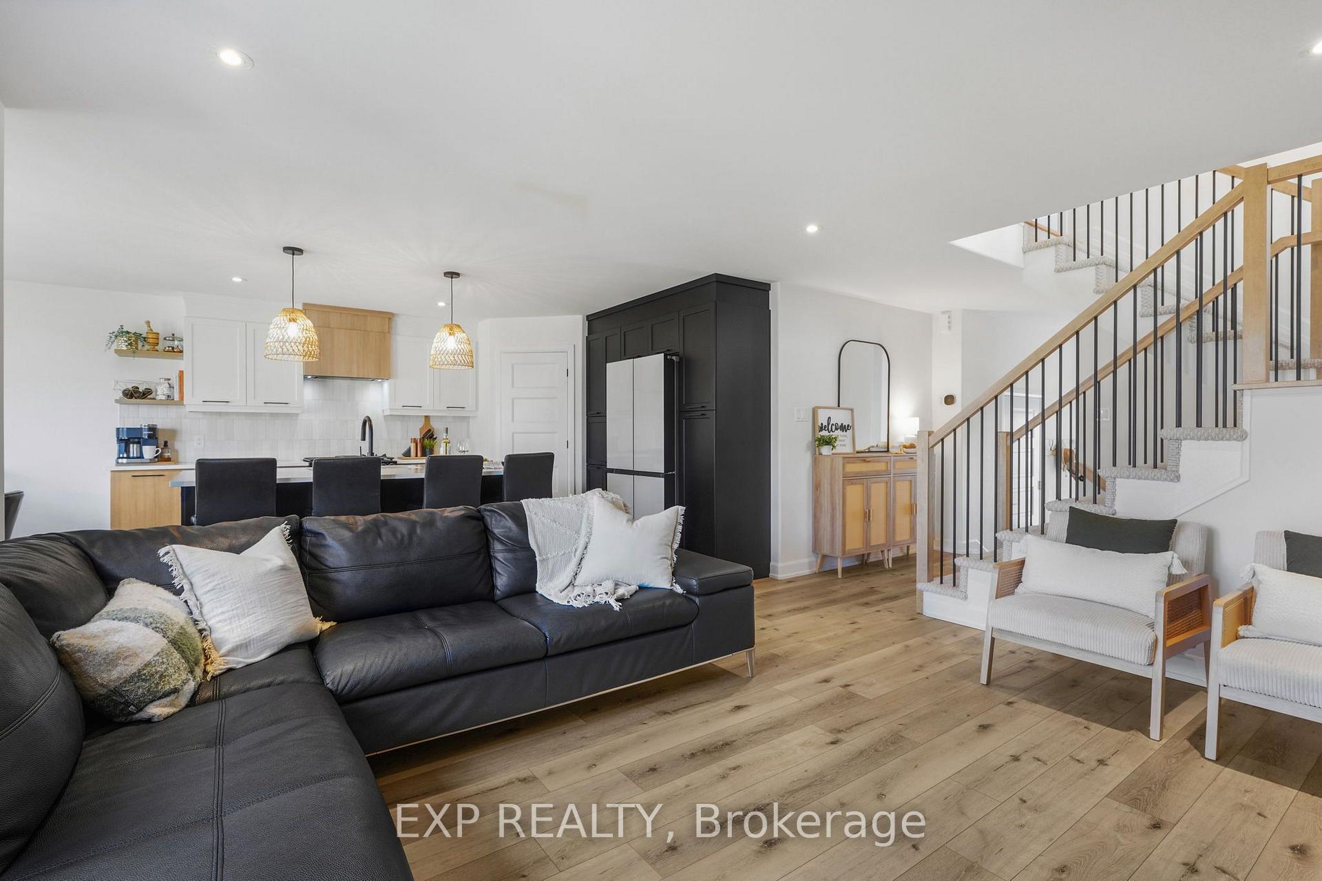 Photo 8 of 1200 Montblanc Crescent, Russell, Embrun — HOMEH