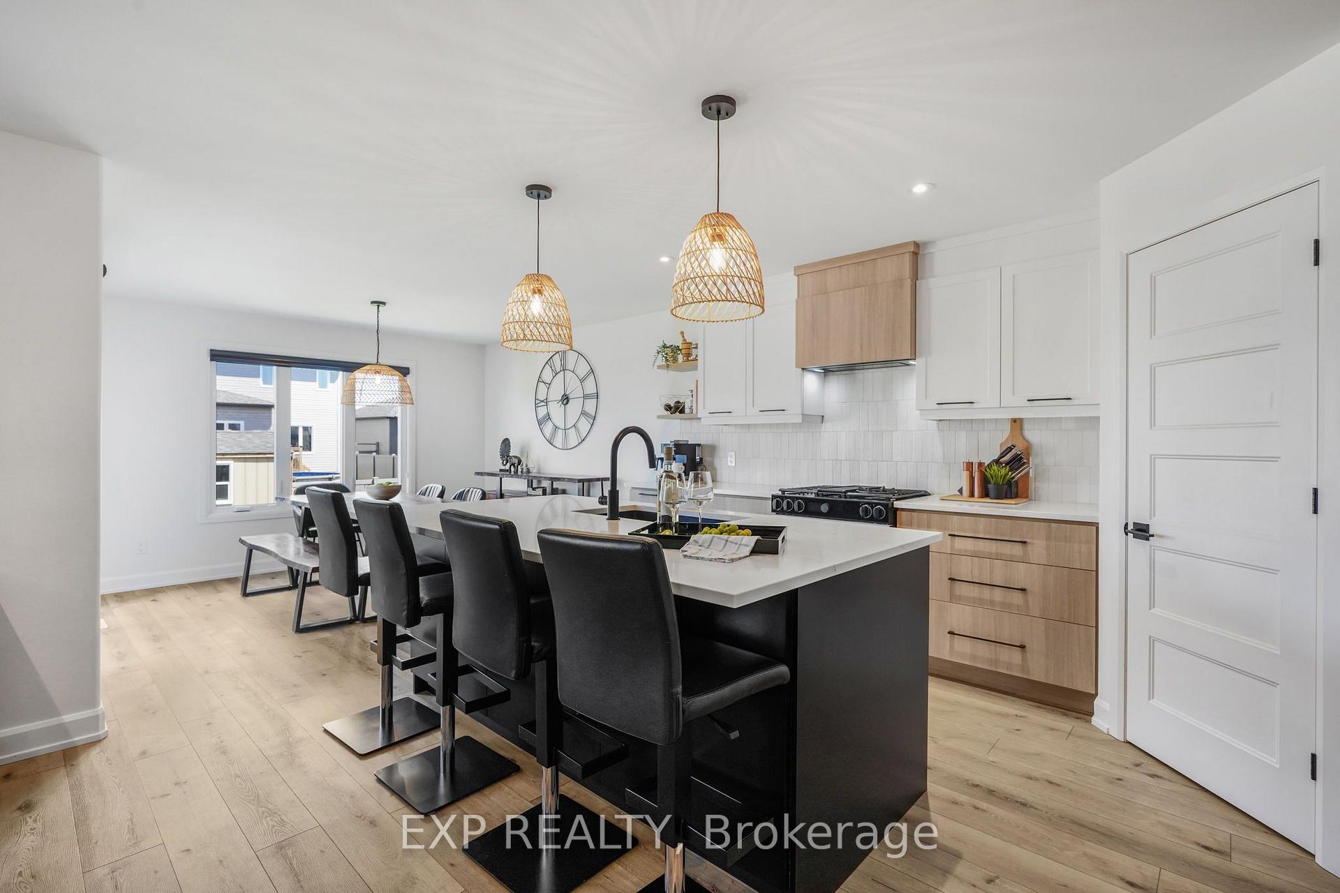 Photo 10 of 1200 Montblanc Crescent, Russell, Embrun — HOMEH