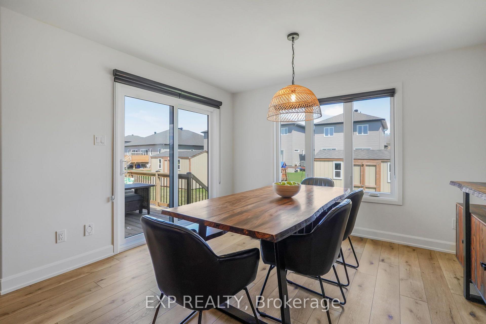 Photo 15 of 1200 Montblanc Crescent, Russell, Embrun — HOMEH