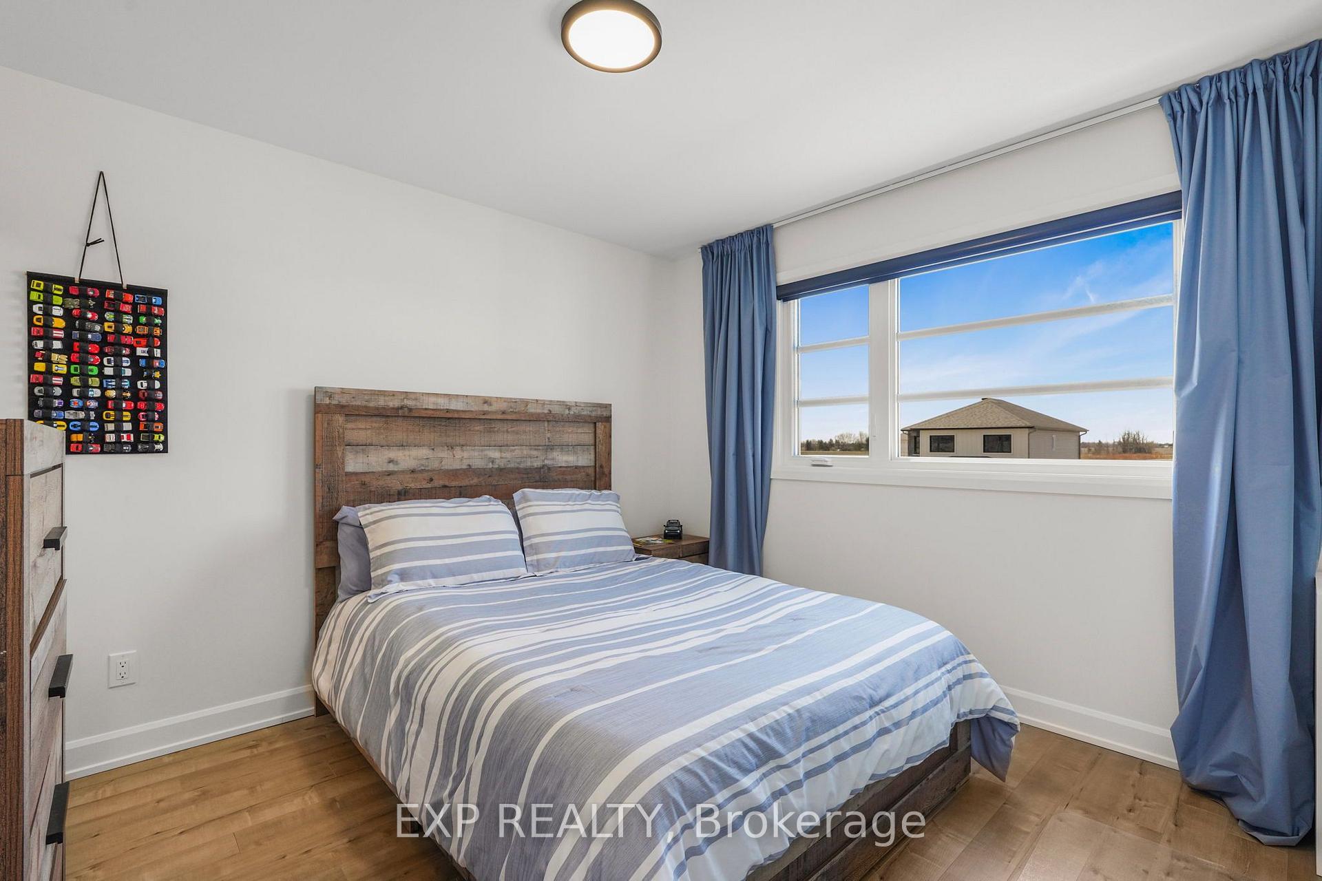 Photo 19 of 1200 Montblanc Crescent, Russell, Embrun — HOMEH