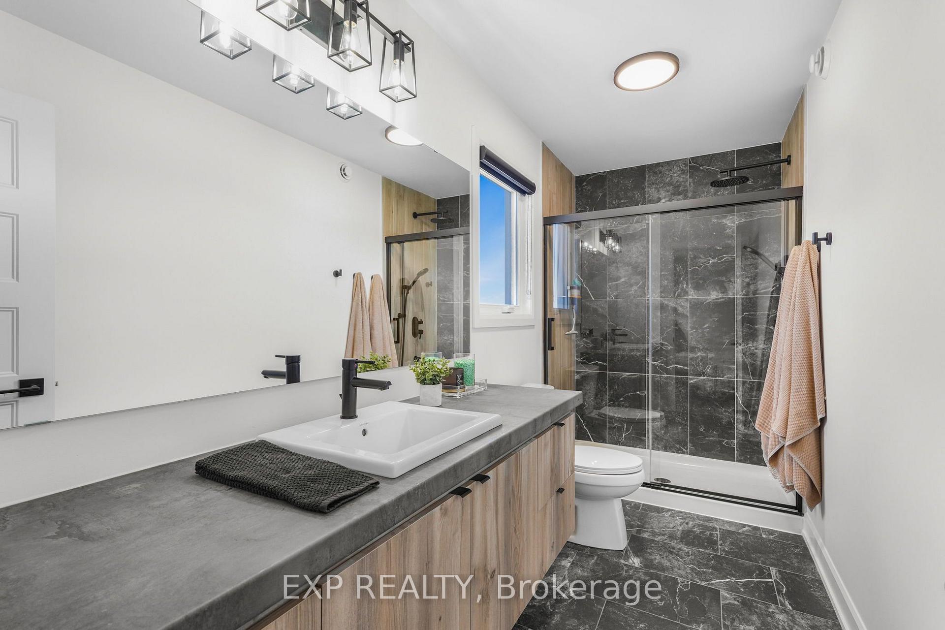 Photo 24 of 1200 Montblanc Crescent, Russell, Embrun — HOMEH