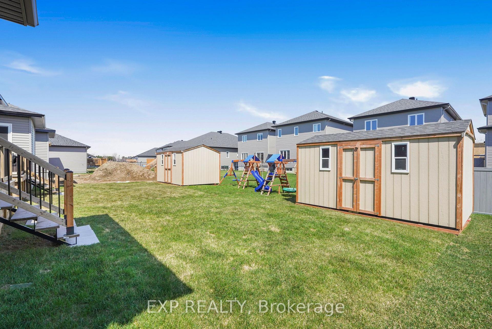 Photo 32 of 1200 Montblanc Crescent, Russell, Embrun — HOMEH