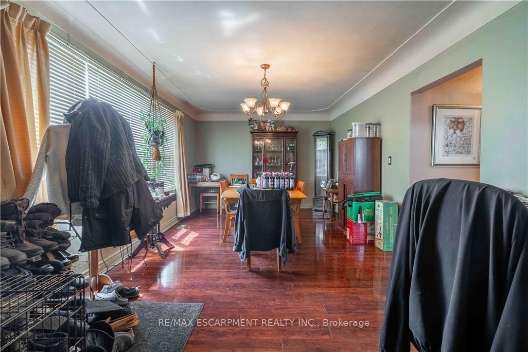 Photo 28 of 374 Upper Wentworth Street W, Hamilton, Inch Park — HOMEH