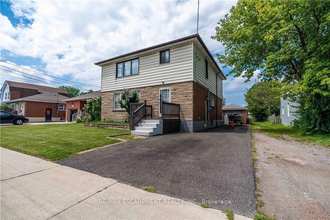 Photo 39 of 374 Upper Wentworth Street W, Hamilton, Inch Park — HOMEH
