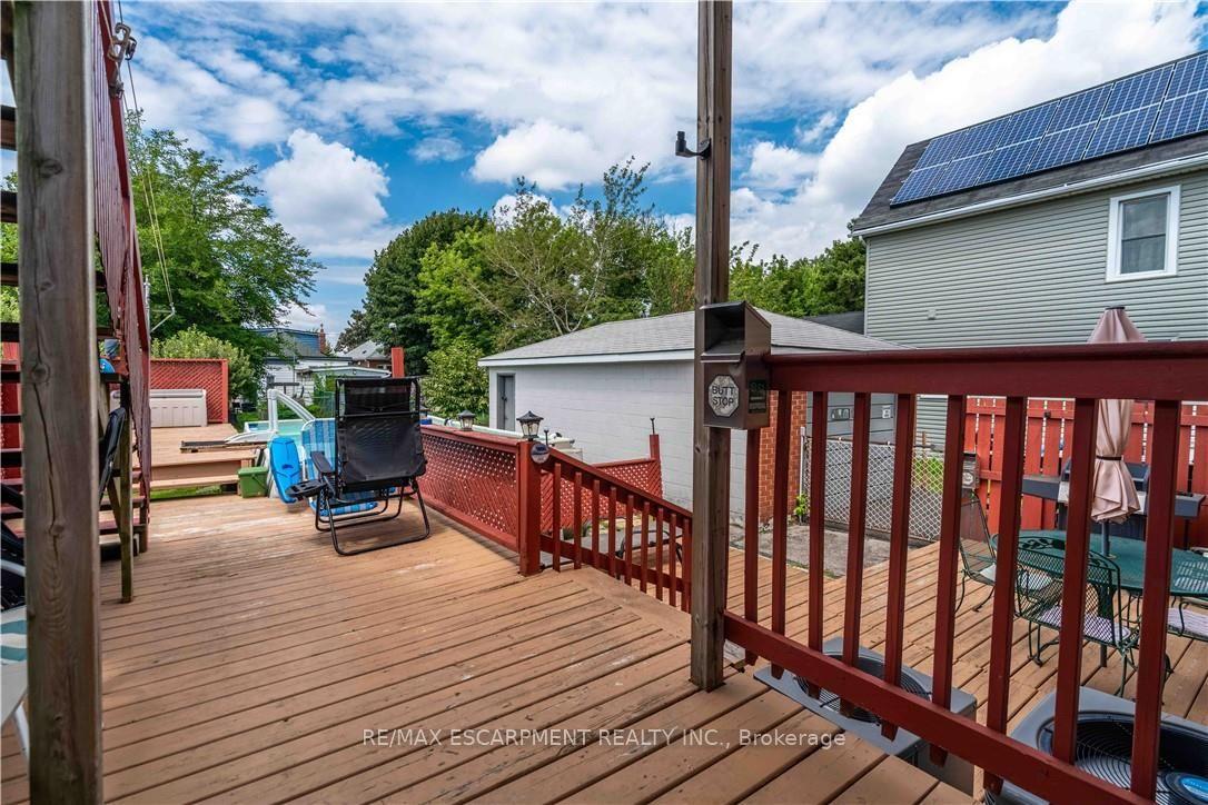Photo 44 of 374 Upper Wentworth Street W, Hamilton, Inch Park — HOMEH