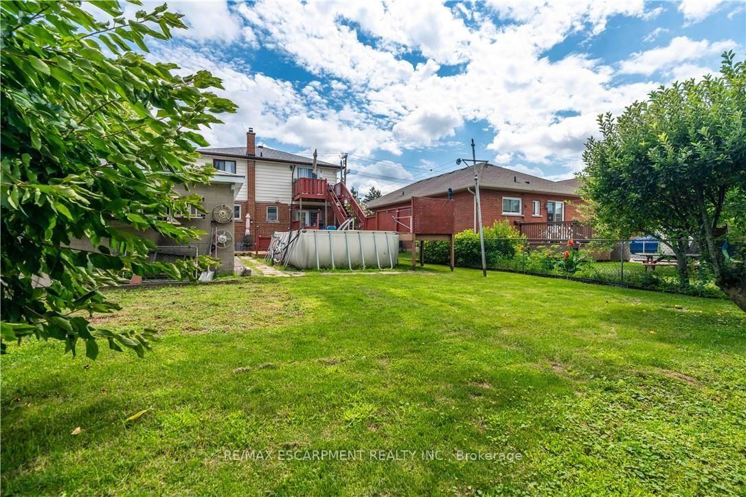 Photo 49 of 374 Upper Wentworth Street W, Hamilton, Inch Park — HOMEH