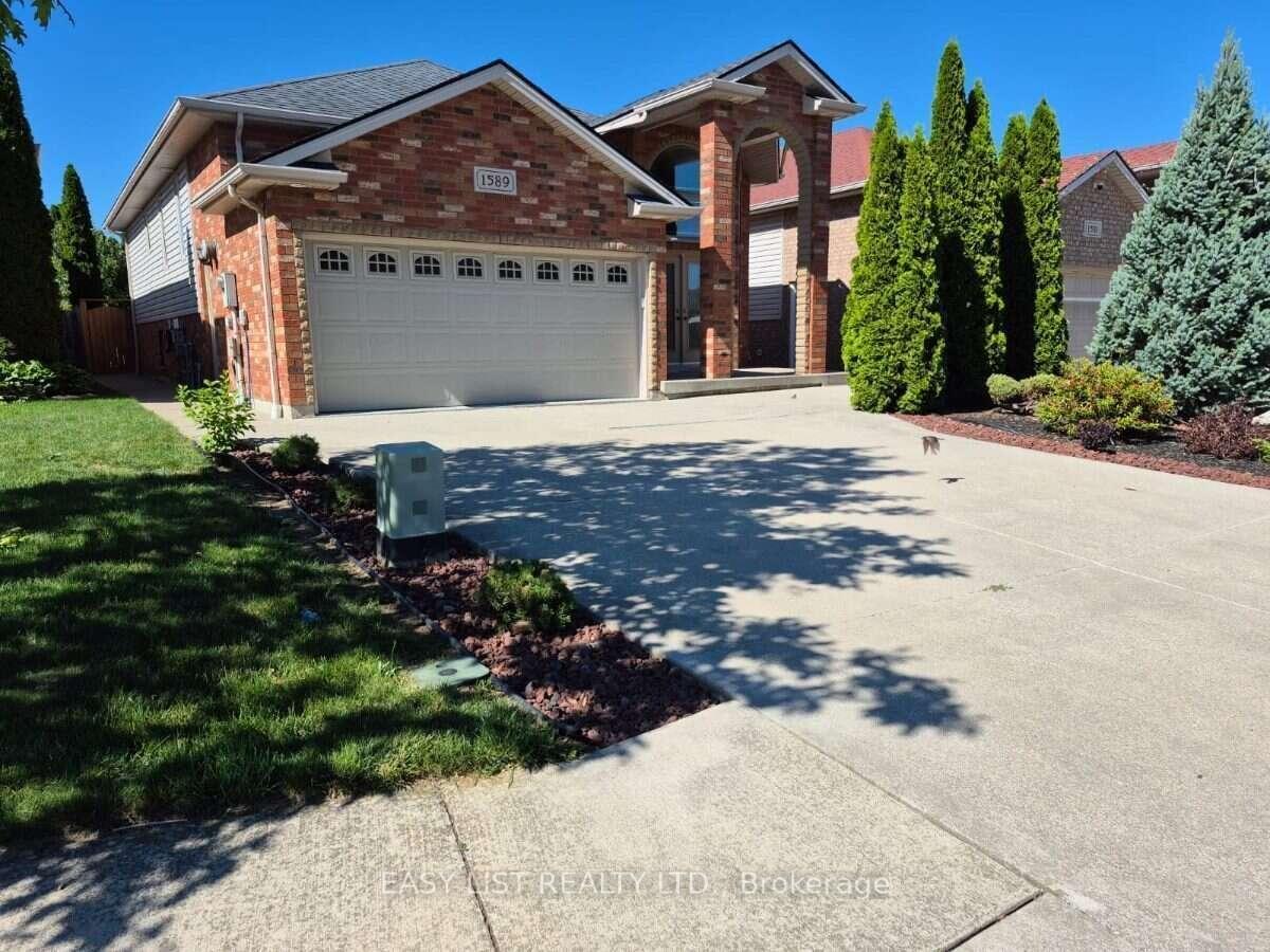 Photo of 1589 Meridian Street