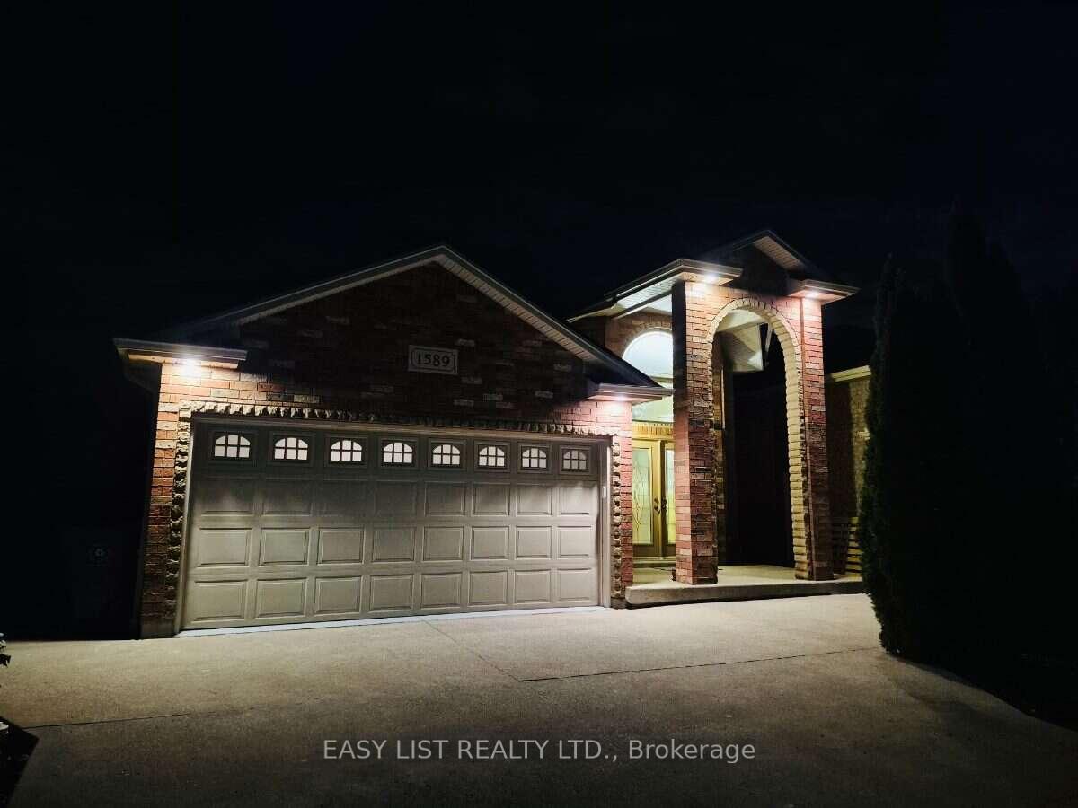 Photo 4 of 1589 Meridian Street, Windsor, Roseland East — HOMEH
