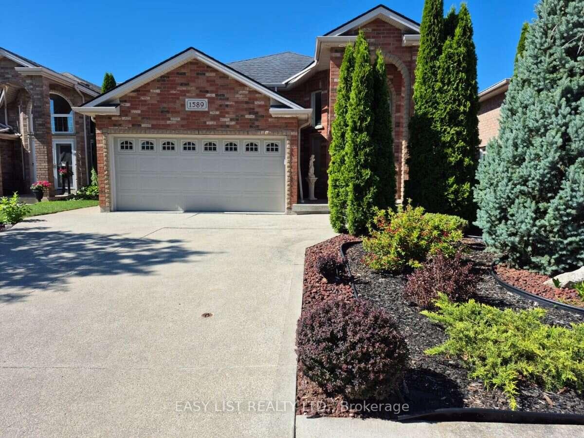 Photo 5 of 1589 Meridian Street, Windsor, Roseland East — HOMEH