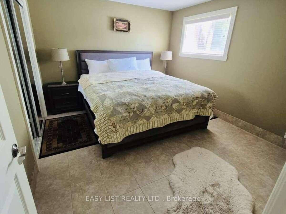 Photo 29 of 1589 Meridian Street, Windsor, Roseland East — HOMEH