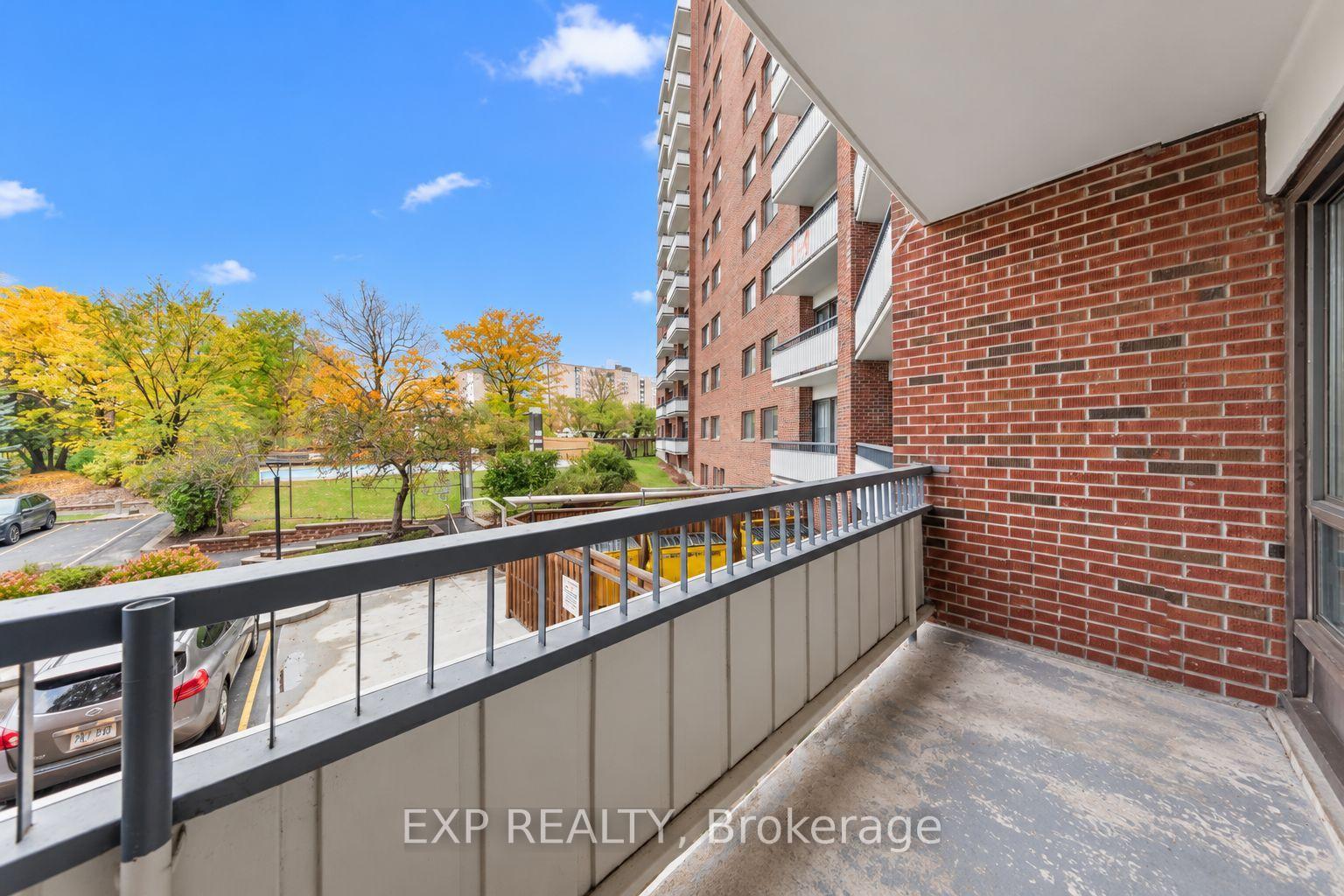 Photo 17 of Unit 114, 20 Chesterton Drive, Ottawa, Borden Farm/Stewart Farm/Carleton Heights/Parkwood Hills — HOMEH