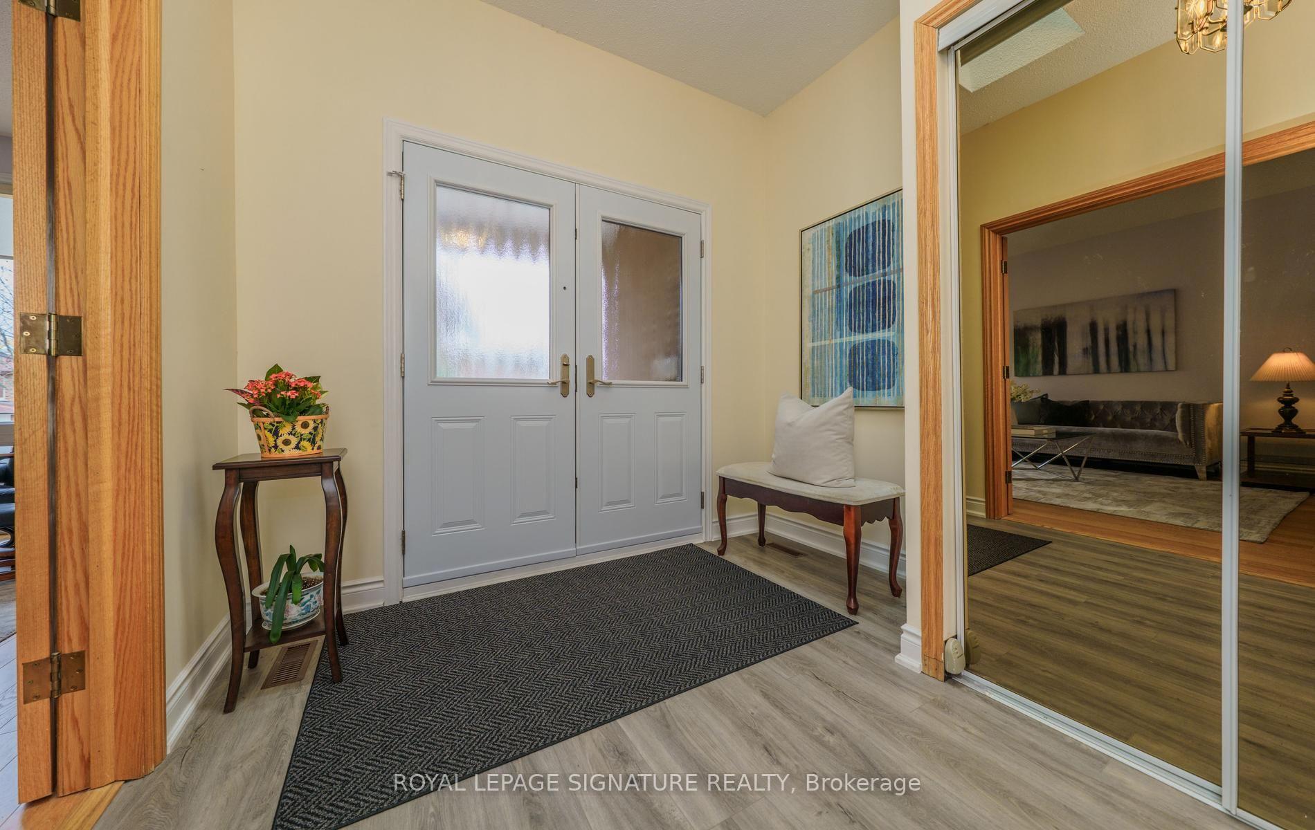 Photo 3 of 68 Ellenhall Square, Scarborough, Steeles — HOMEH