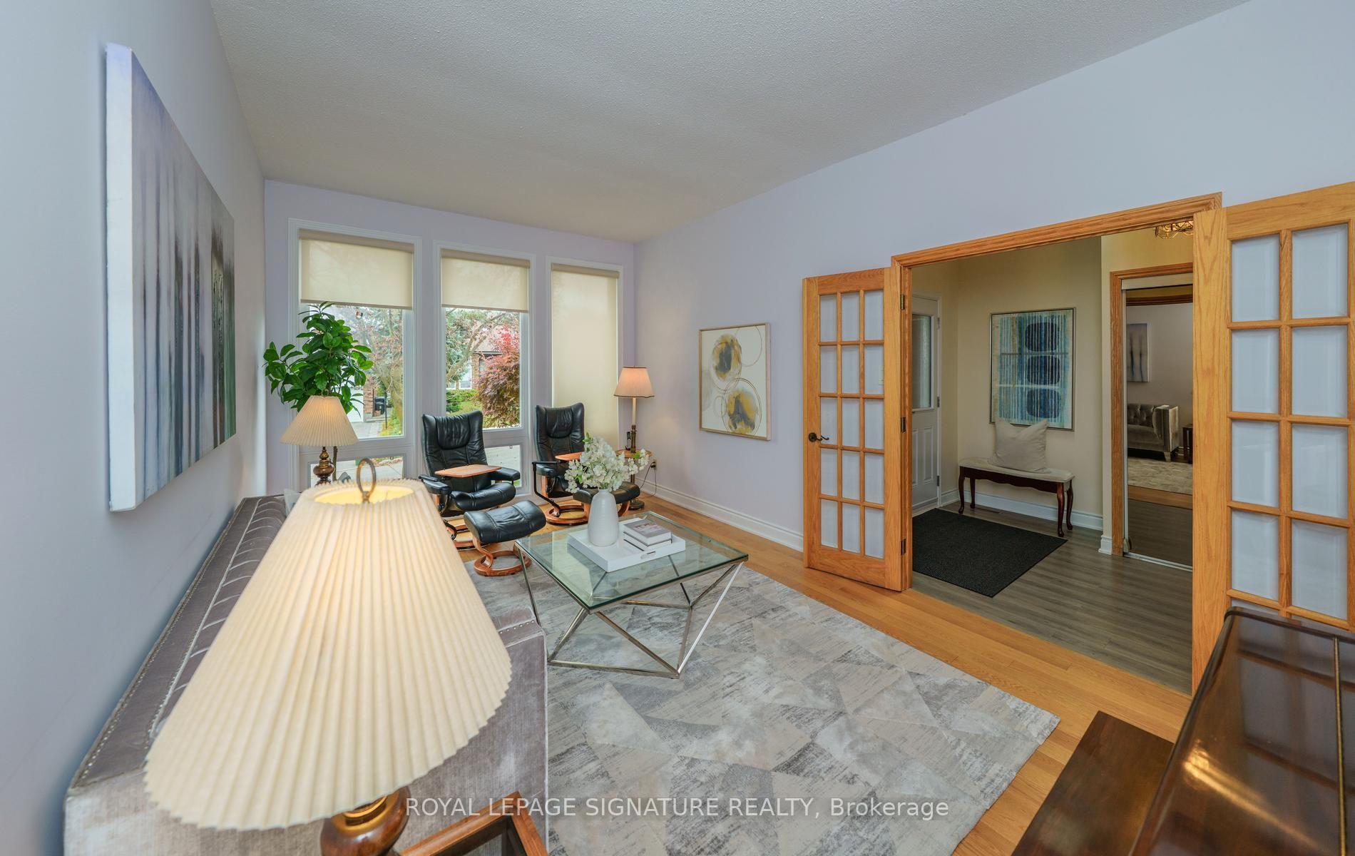 Photo 4 of 68 Ellenhall Square, Scarborough, Steeles — HOMEH