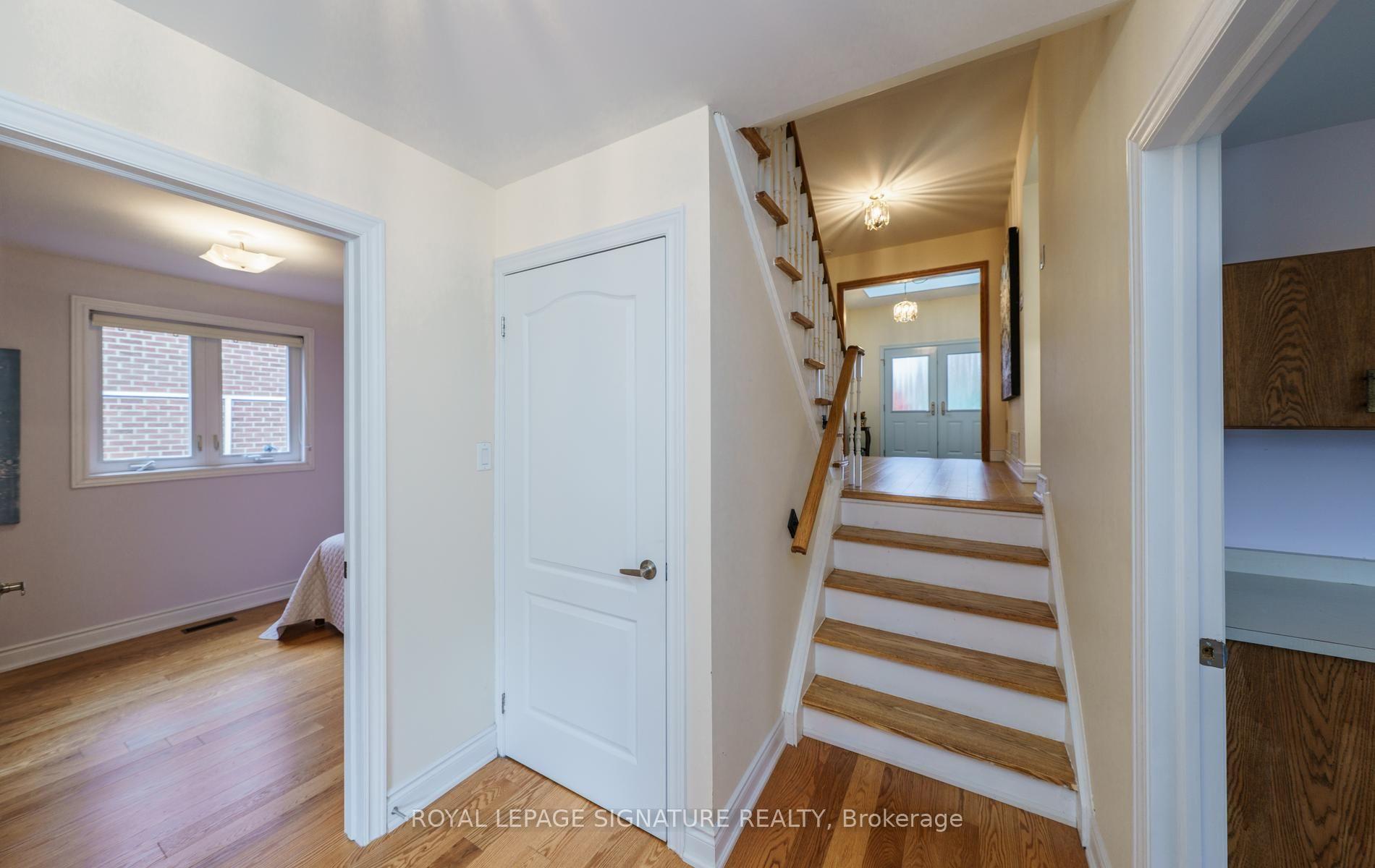 Photo 30 of 68 Ellenhall Square, Scarborough, Steeles — HOMEH