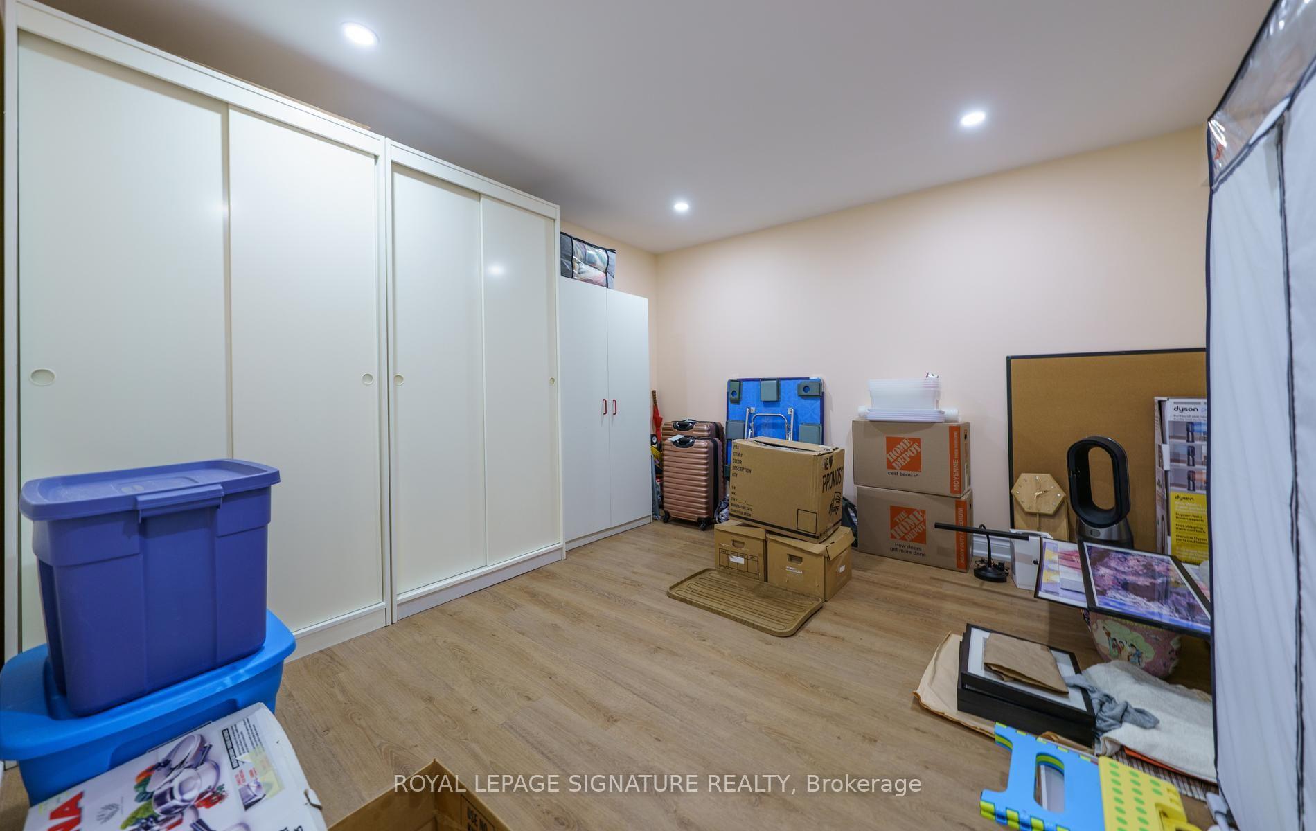 Photo 35 of 68 Ellenhall Square, Scarborough, Steeles — HOMEH