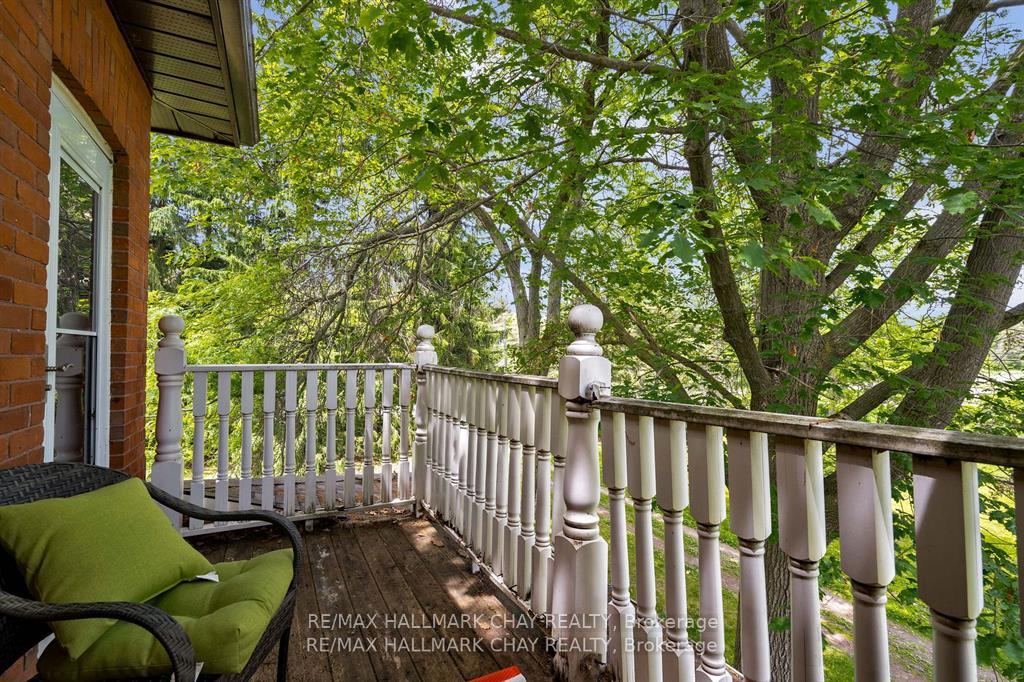 Photo 20 of 1407 Flos 8 Road W, Springwater, Rural Springwater — HOMEH