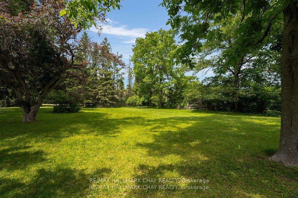 Photo 36 of 1407 Flos 8 Road W, Springwater, Rural Springwater — HOMEH