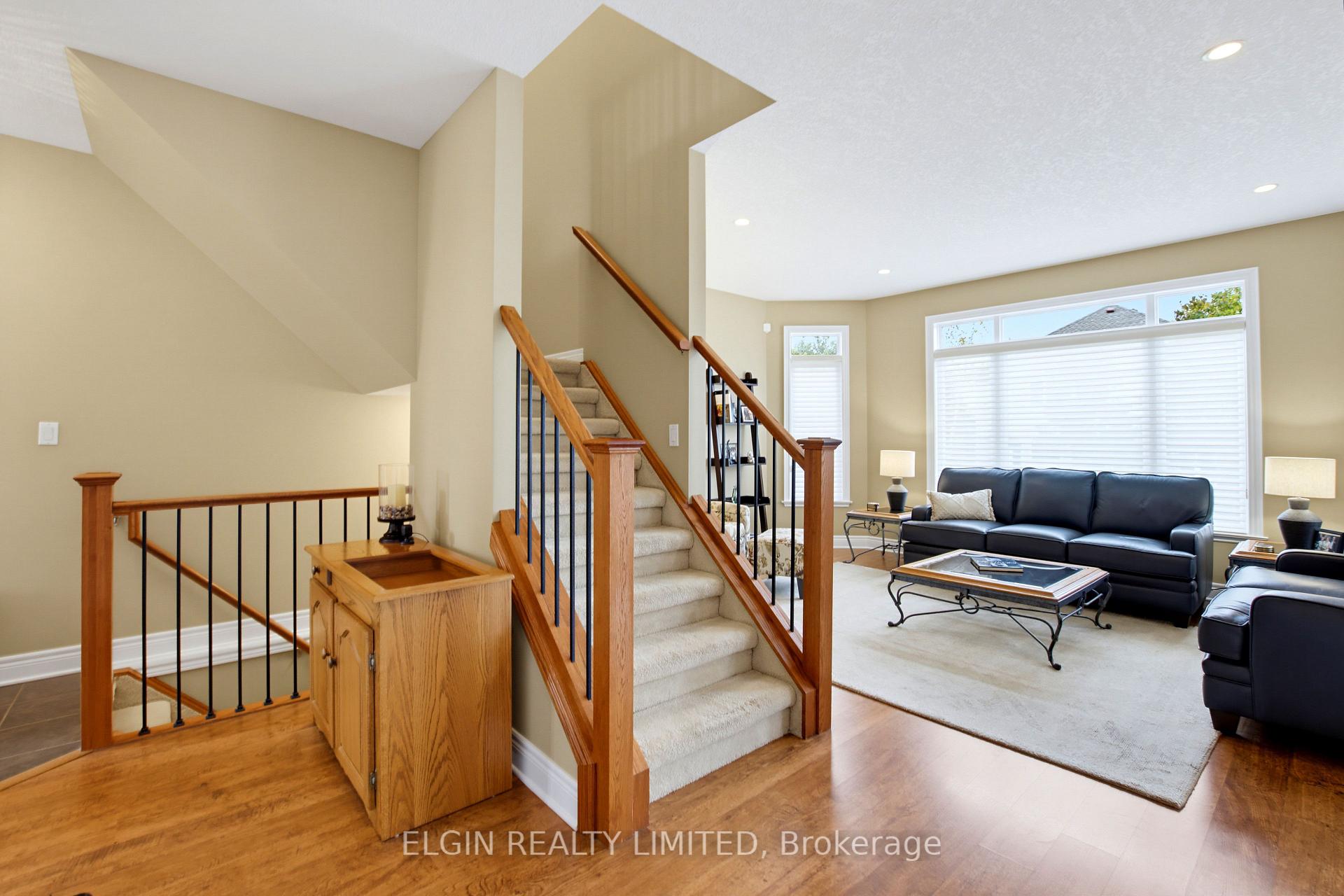 Photo 6 of 15 Oriole Lane, St. Thomas — HOMEH