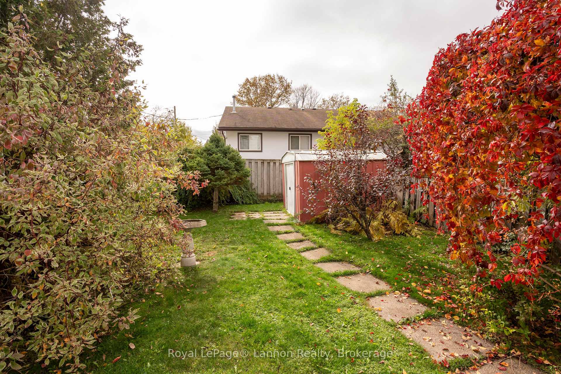 Photo 4 of 134 Ashland Place, Thunder Bay, Northwood Park — HOMEH