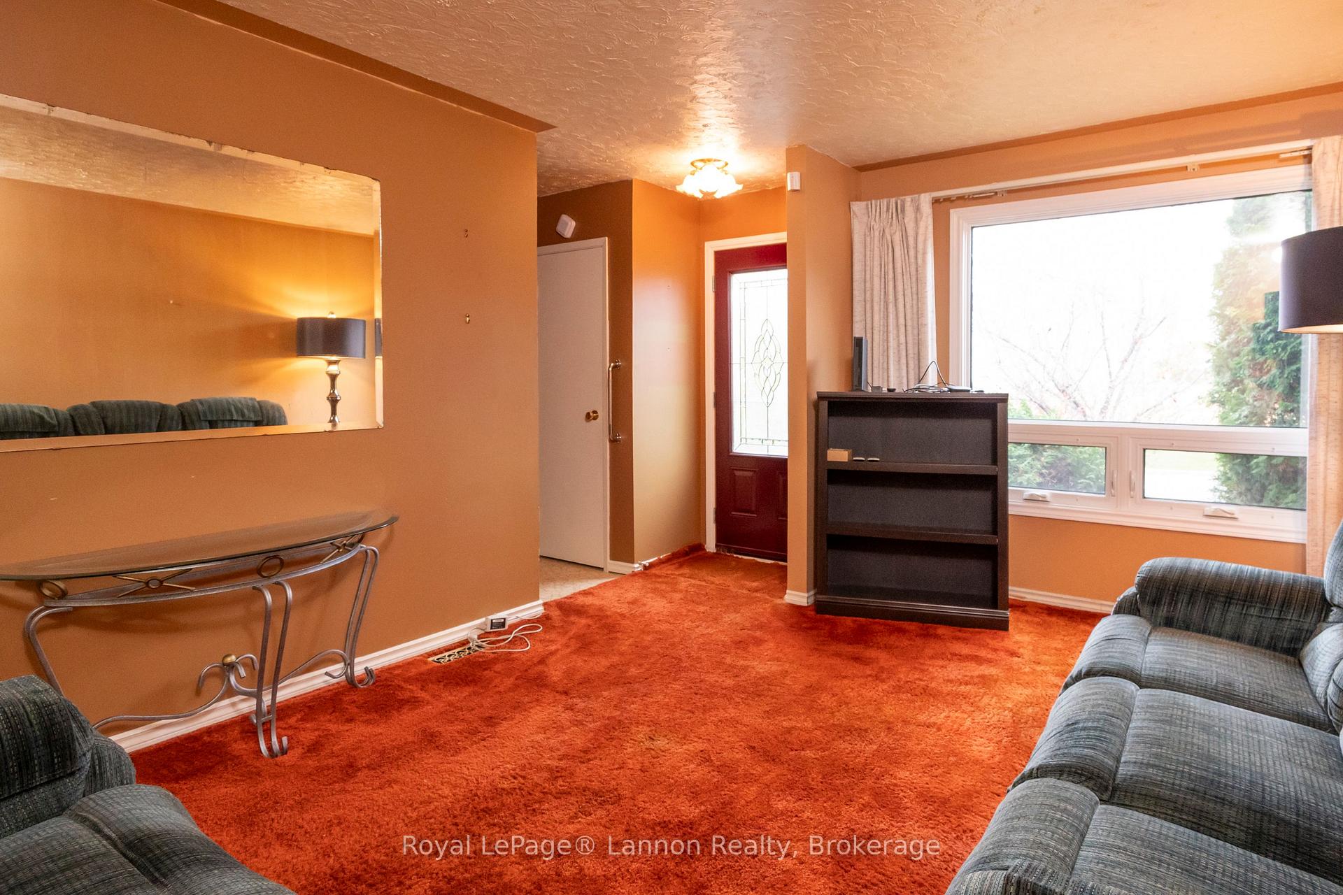 Photo 12 of 134 Ashland Place, Thunder Bay, Northwood Park — HOMEH