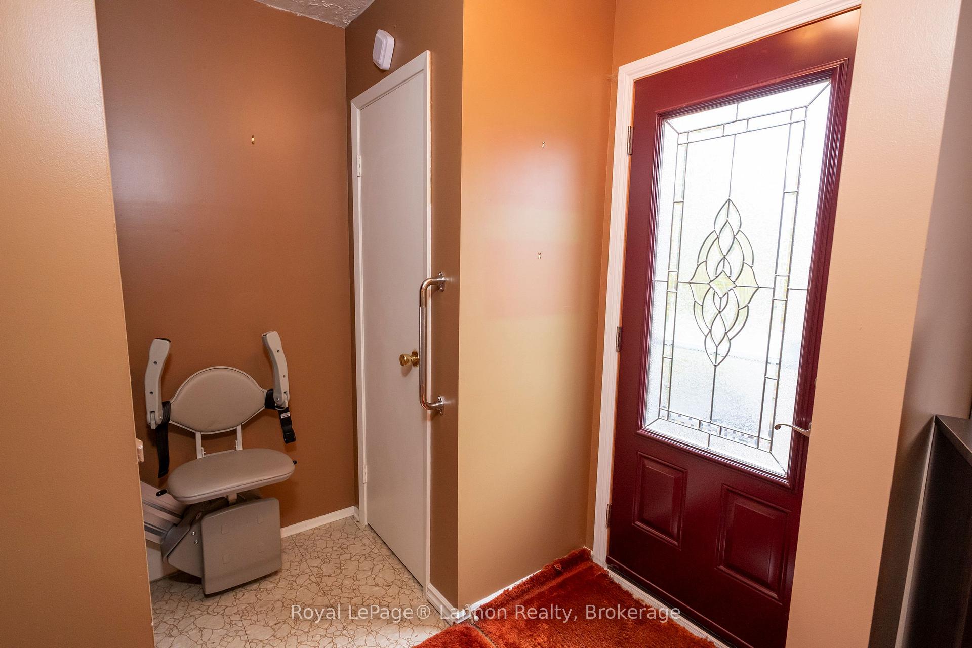 Photo 14 of 134 Ashland Place, Thunder Bay, Northwood Park — HOMEH