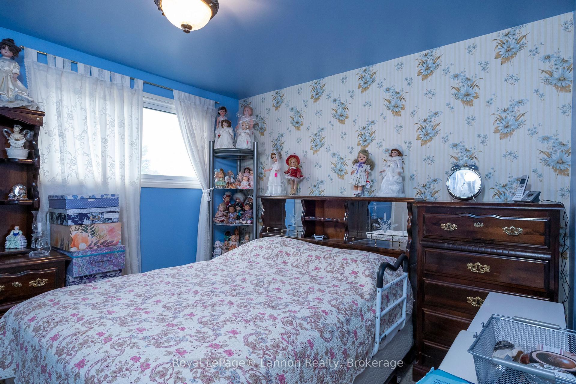 Photo 18 of 134 Ashland Place, Thunder Bay, Northwood Park — HOMEH