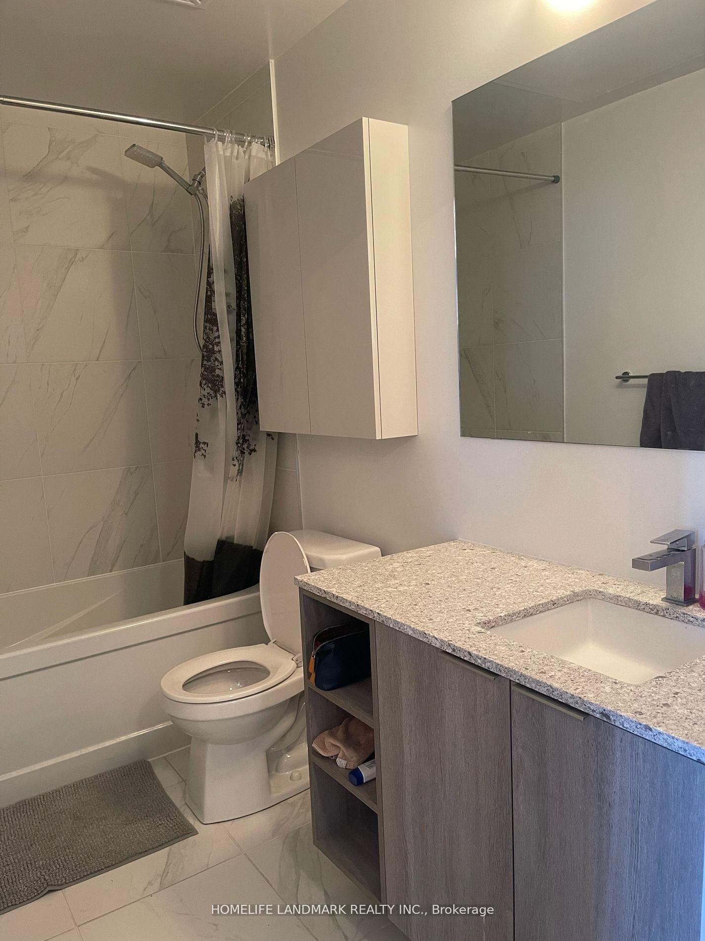 Photo 4 of Unit 1025, 31 Tippett Road, North York, Clanton Park — HOMEH