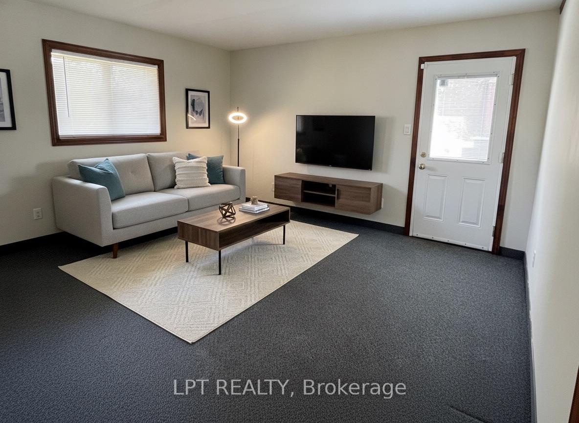 Photo 12 of 47 Springdale Drive, Barrie, Cundles East — HOMEH