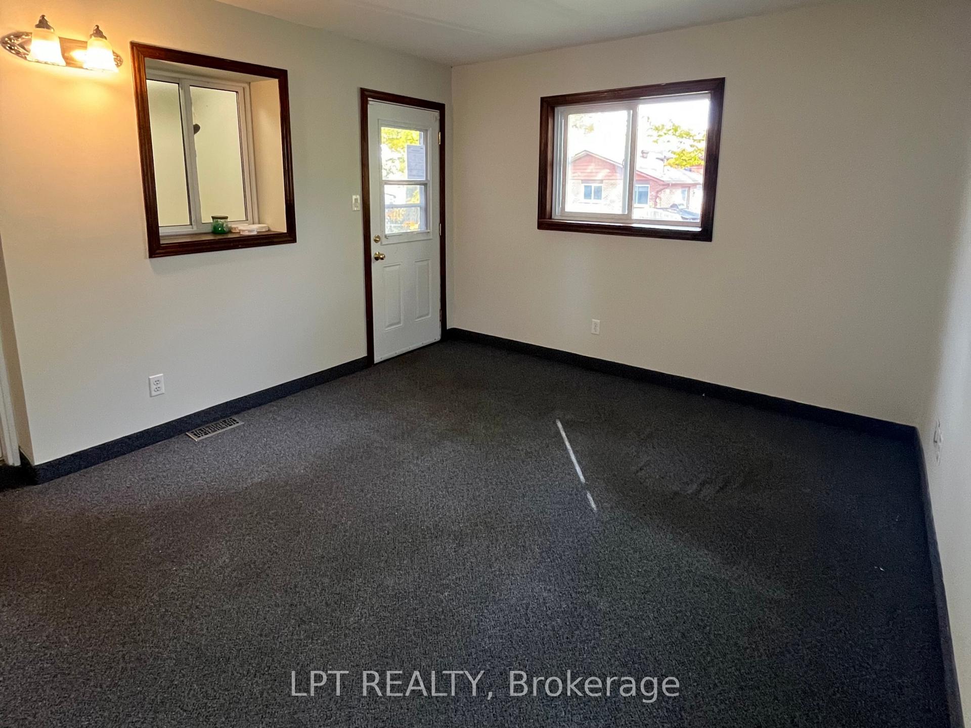 Photo 14 of 47 Springdale Drive, Barrie, Cundles East — HOMEH