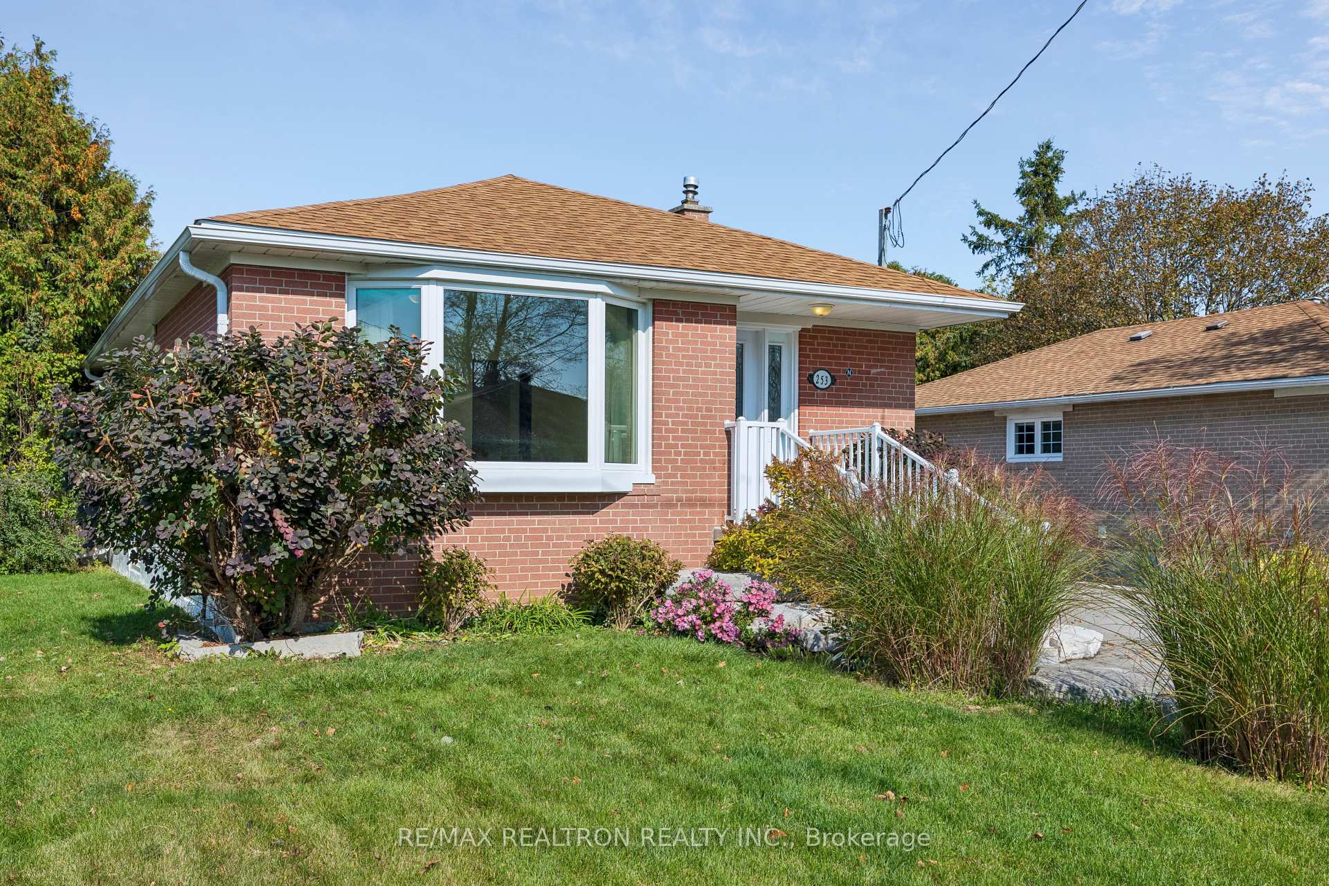 Front of 253 Silverbirch Drive