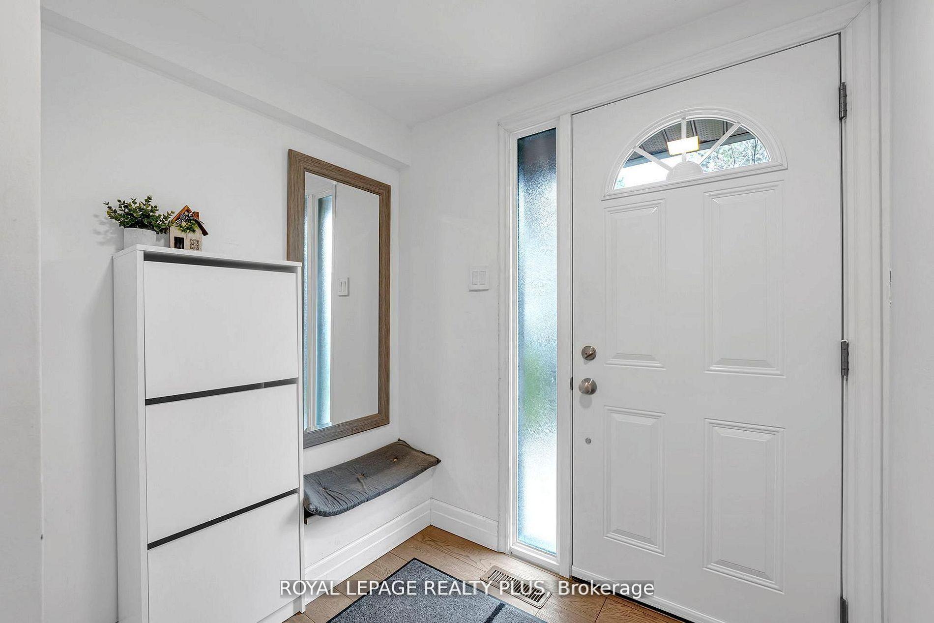 Photo 4 of Unit 20, 1755 Rathburn Road E, Mississauga, Rathwood — HOMEH