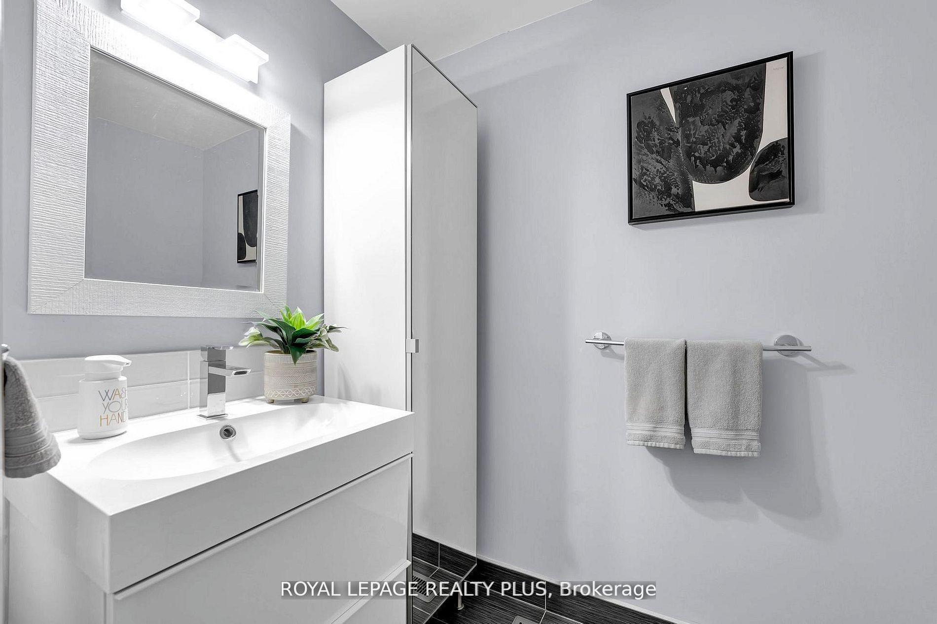 Photo 26 of Unit 20, 1755 Rathburn Road E, Mississauga, Rathwood — HOMEH