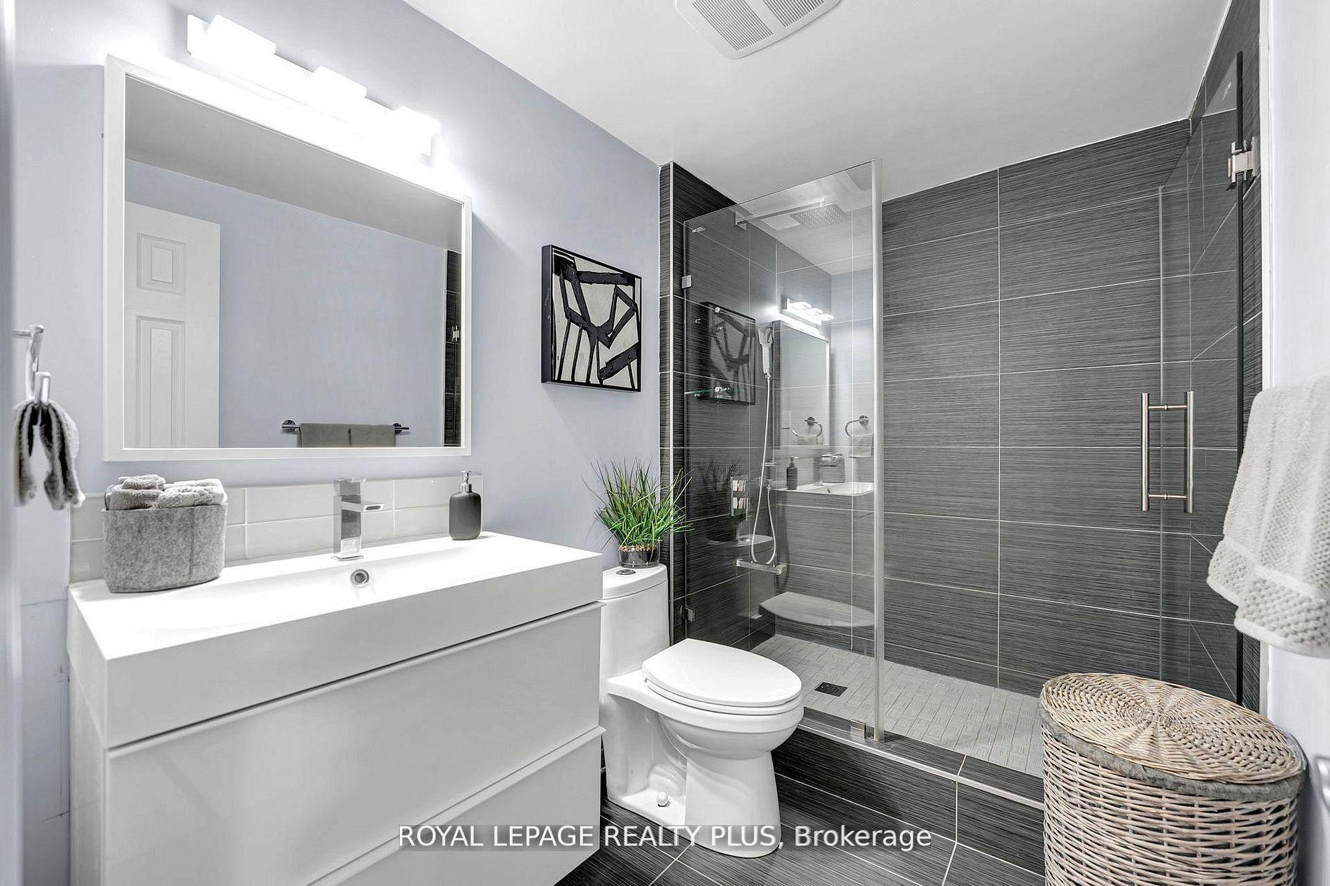 Photo 33 of Unit 20, 1755 Rathburn Road E, Mississauga, Rathwood — HOMEH